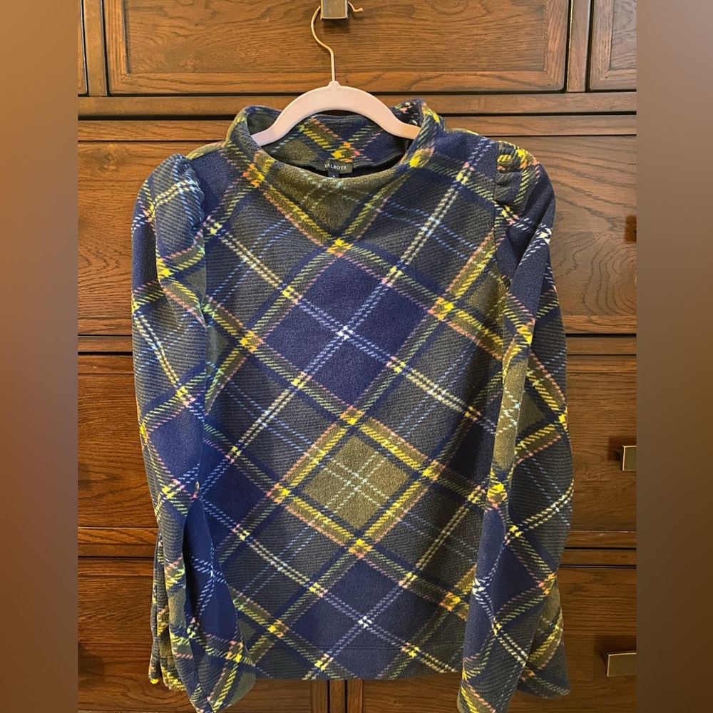 Talbots, (S) navy plaid fleece boat, neck puff sleeve top. Excellent condition!